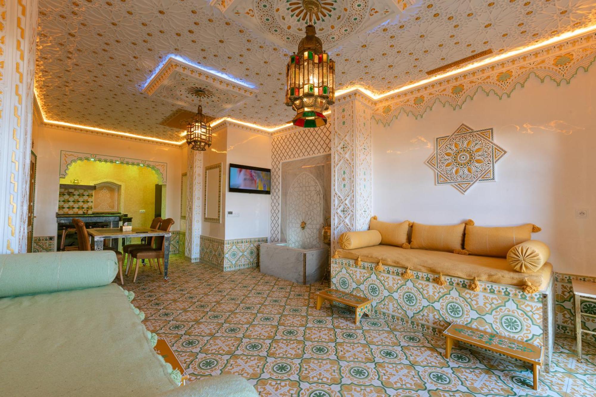 Colorful Traditional Riad W/Views Of Spain Tangier Exterior photo
