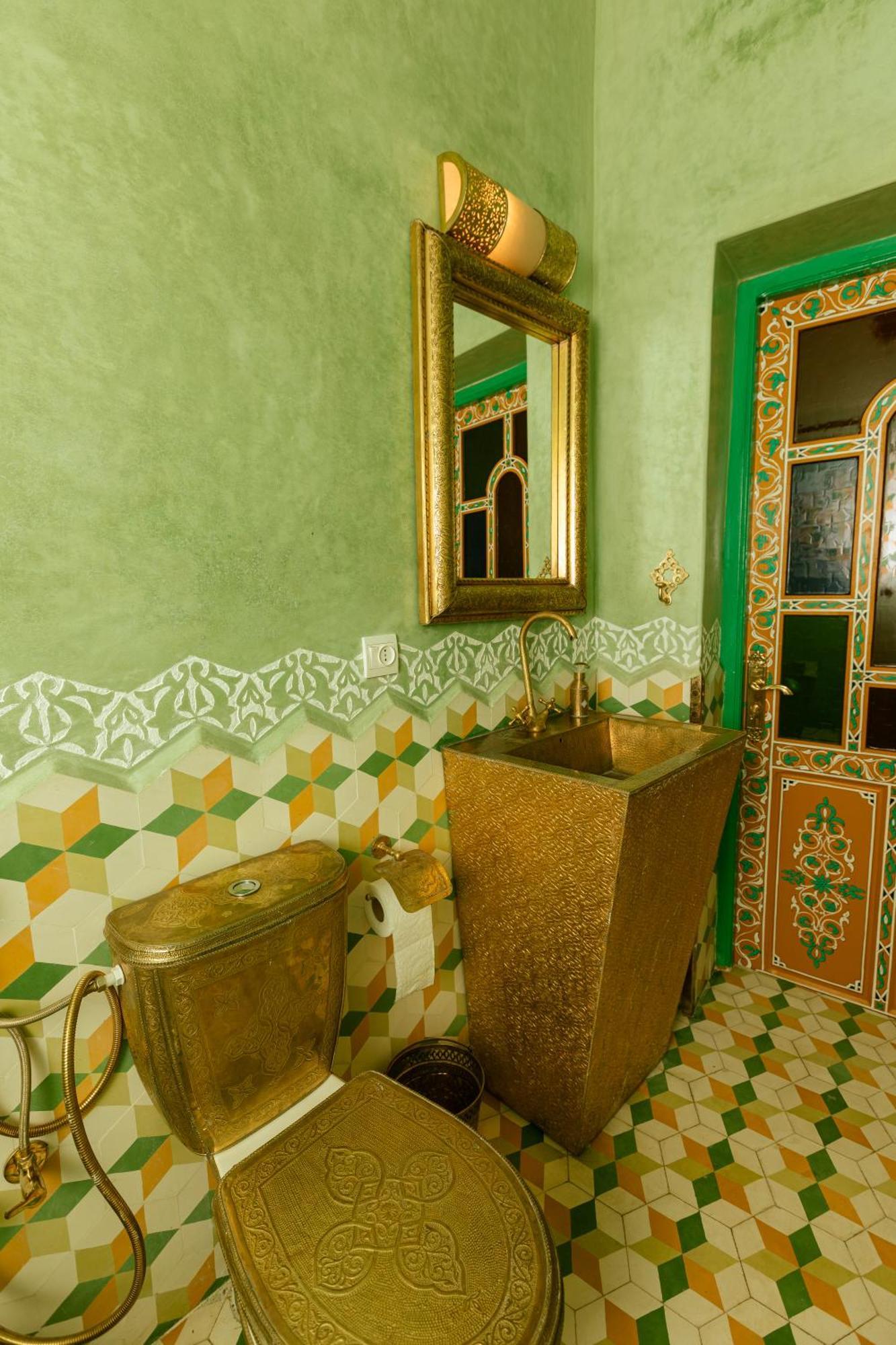 Colorful Traditional Riad W/Views Of Spain Tangier Exterior photo