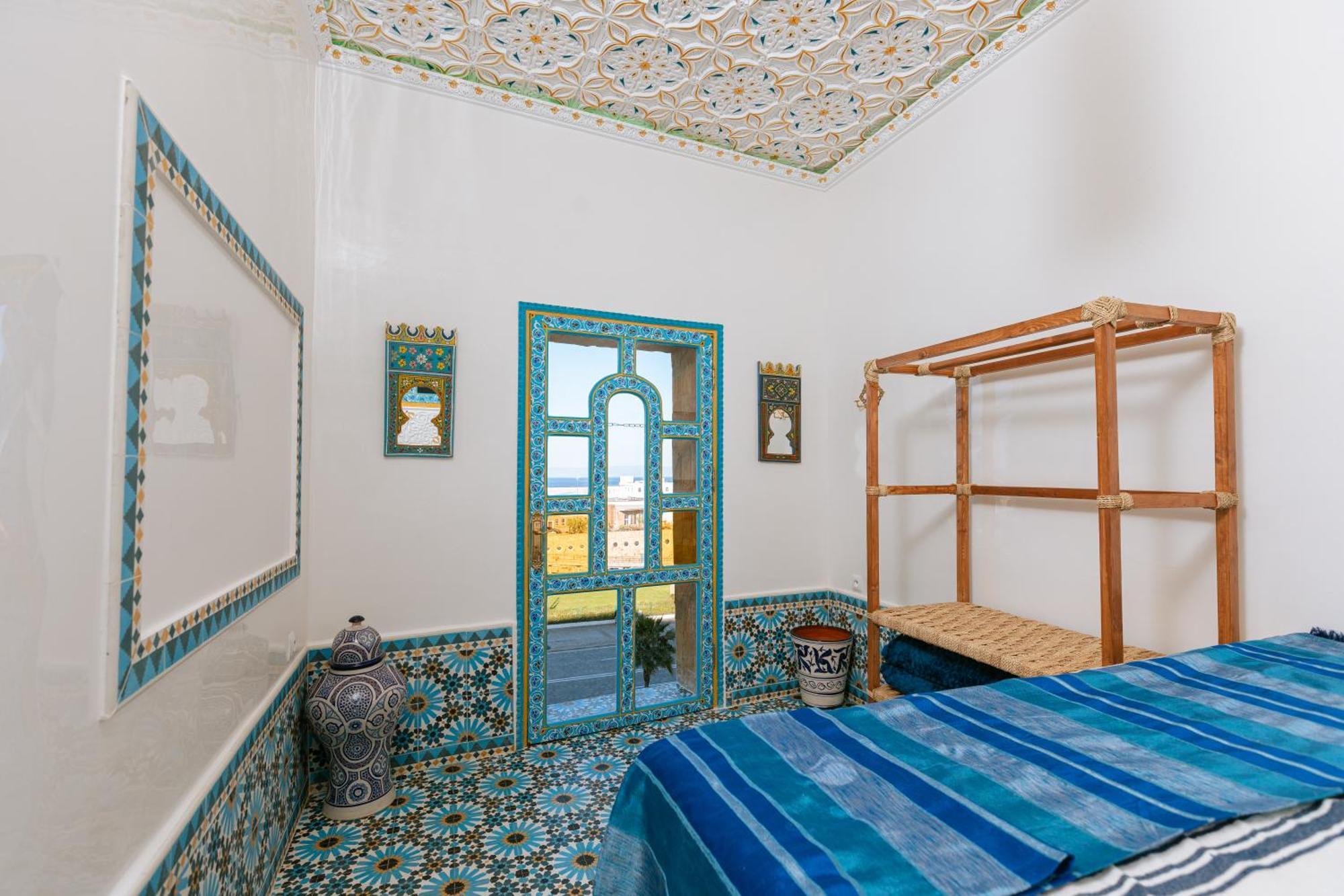 Colorful Traditional Riad W/Views Of Spain Tangier Exterior photo